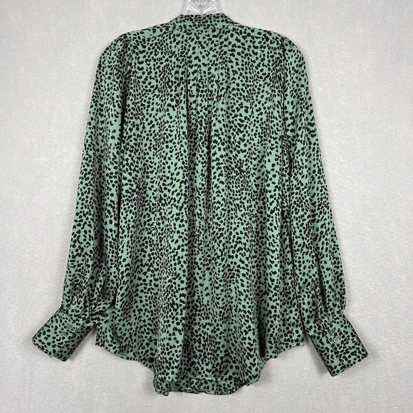 Equipment Slim Signature Button Up Shirt Top Size Large Green Animal Print - Picture 11 of 11
